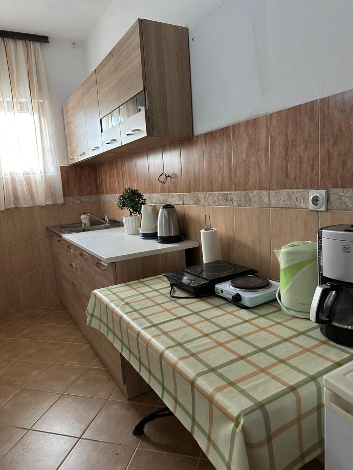 Rooms Ajllin Ulcinj Luaran gambar